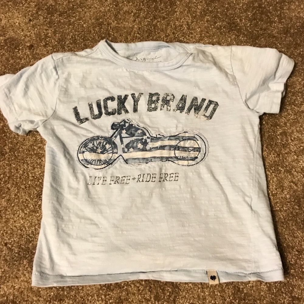 {SOLD} Lucky Brand T-Shirt